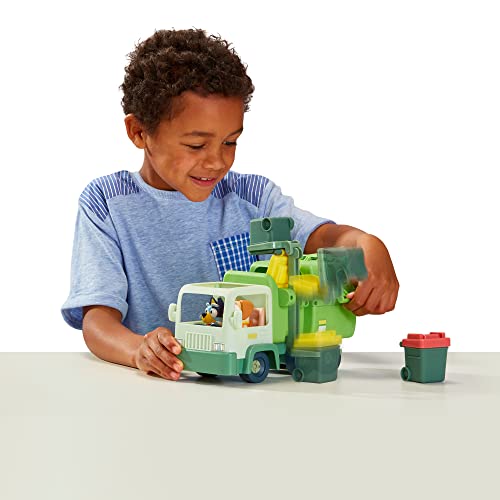 Bluey Garbage Truck 2.5" poseable Figures with Playset L3170