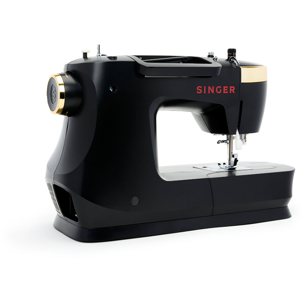 Classic Black Sewing Machine B662803