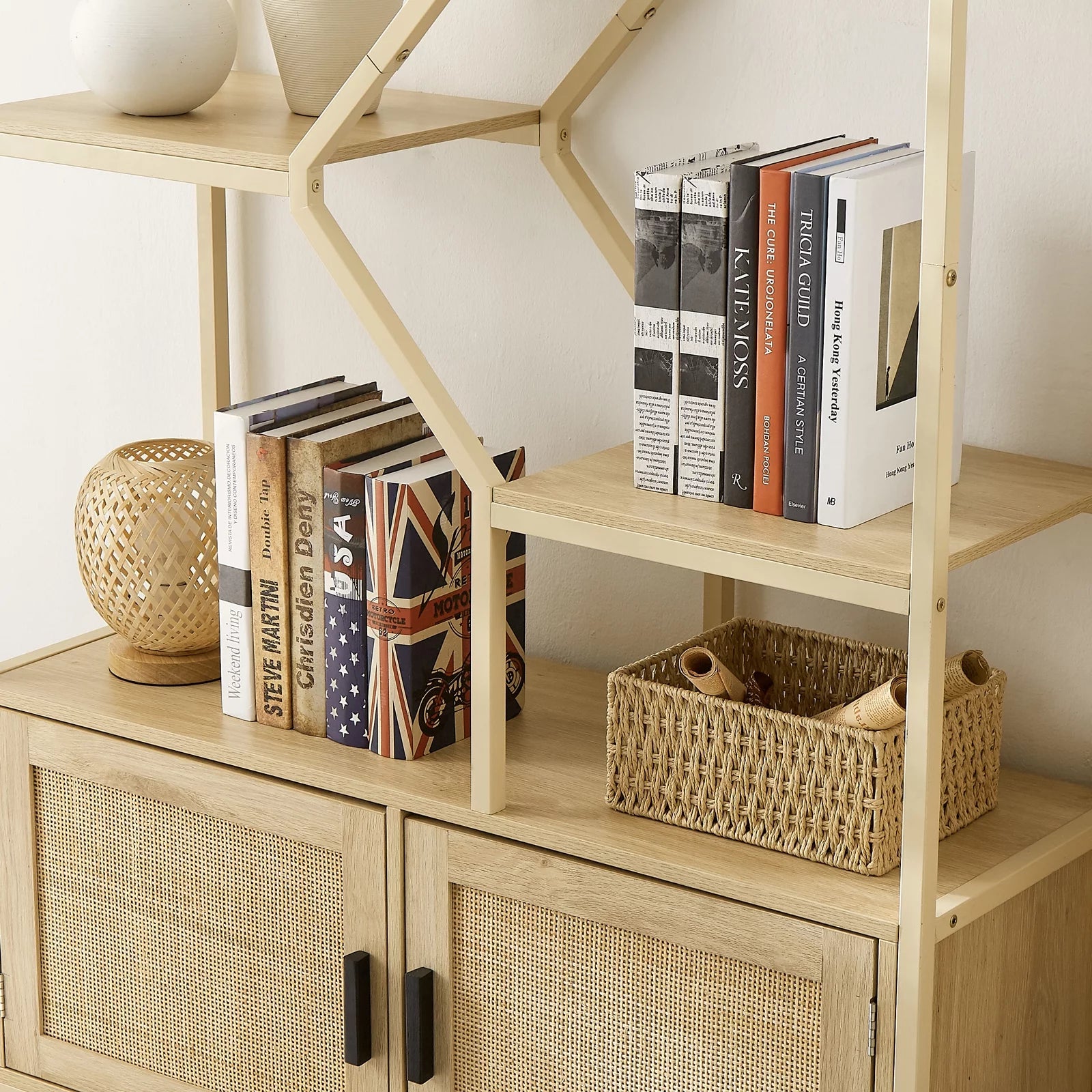 7 Tiers Rattan Bookcase with Doors O285331