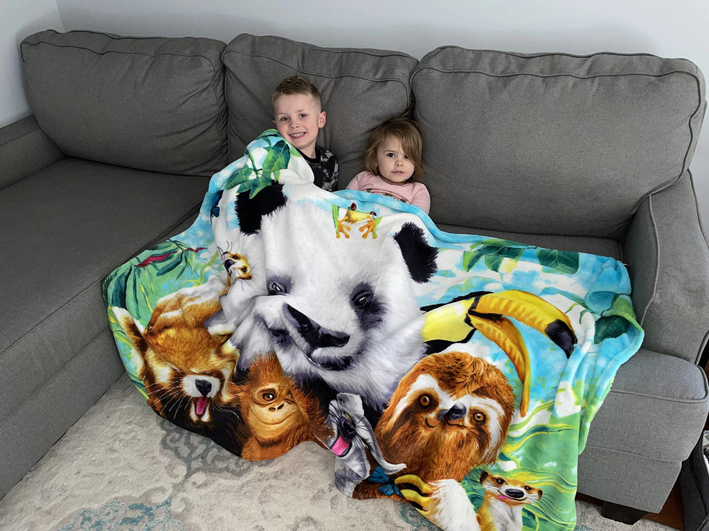Super Soft Plush Fleece Throw Blanket P623789