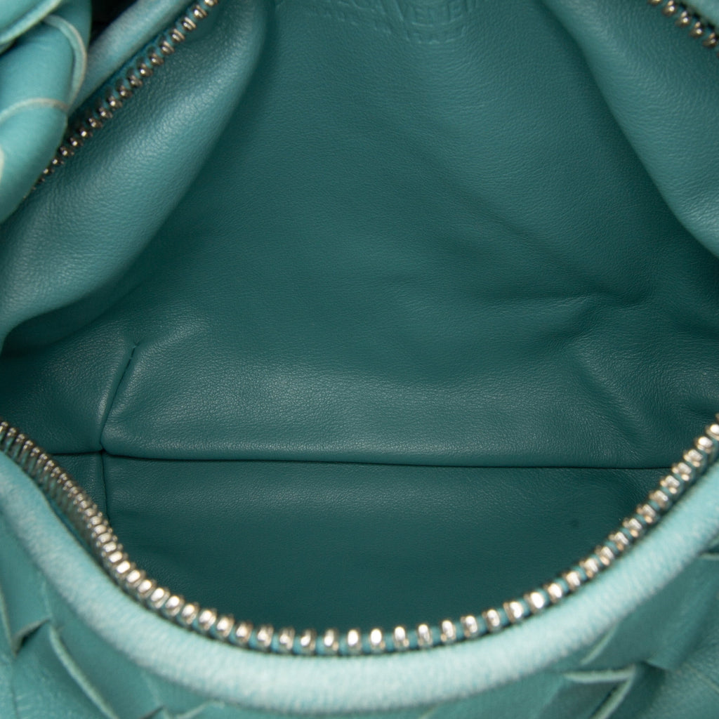 Pre-Owned Authenticated Blue Calf Leather Handbag D188