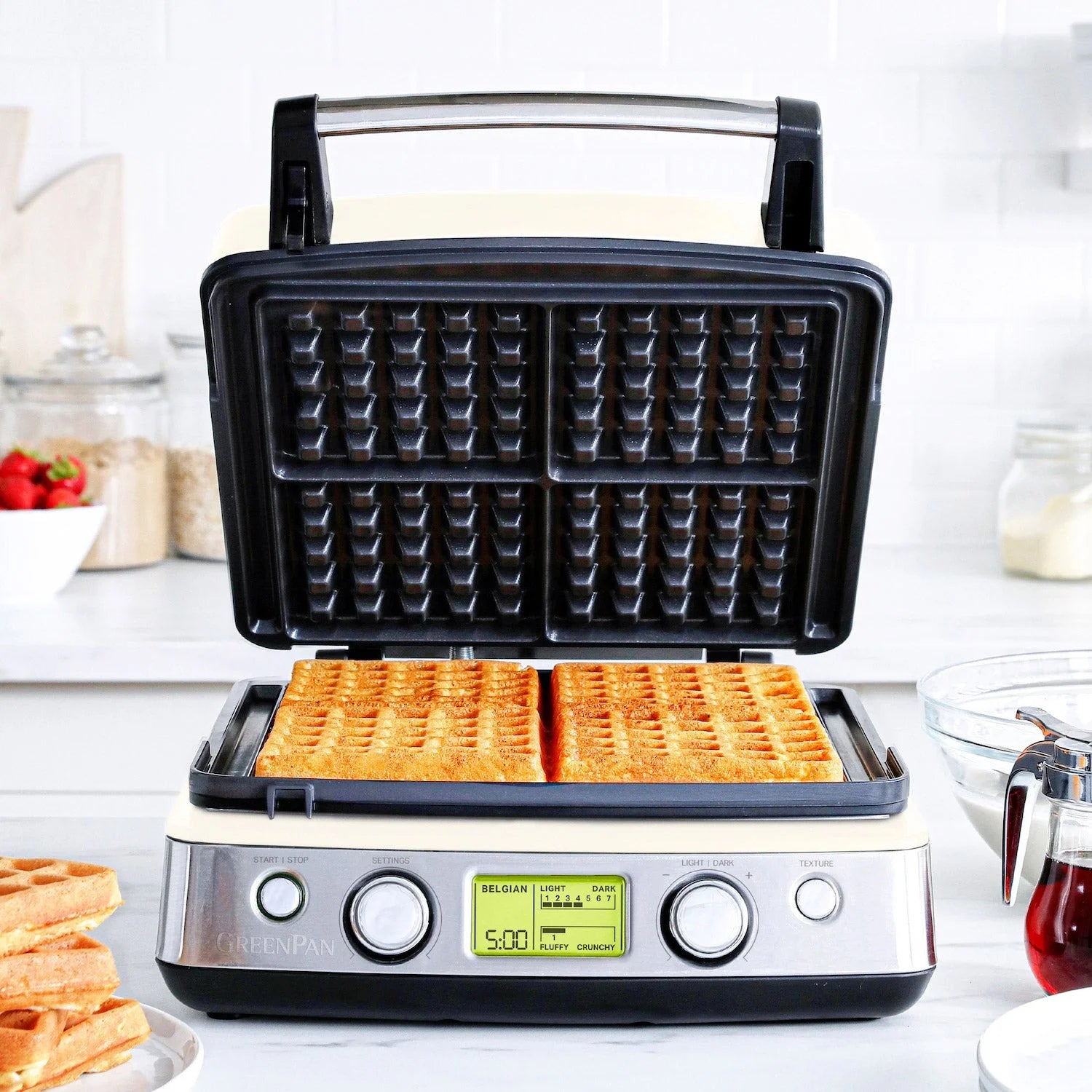 4-Square Waffle Maker V90090