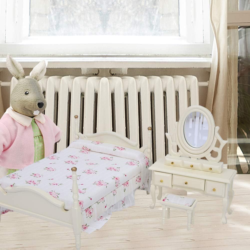 Wood Miniature Bedroom Set for Dollhouse H228