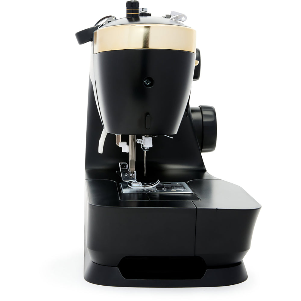 Classic Black Sewing Machine B662803