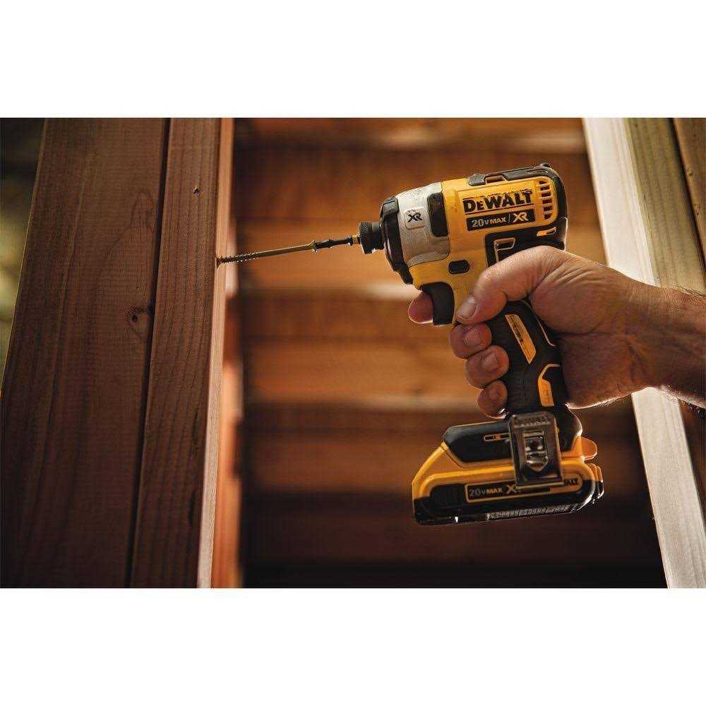 DEWALT DCK283D2 Hardware Tools F242
