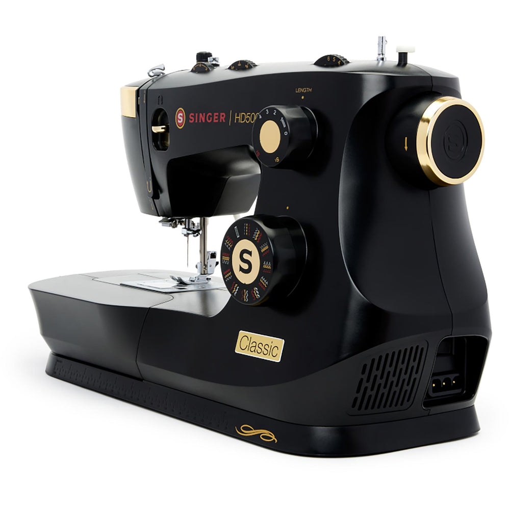 Classic Black Sewing Machine B662803