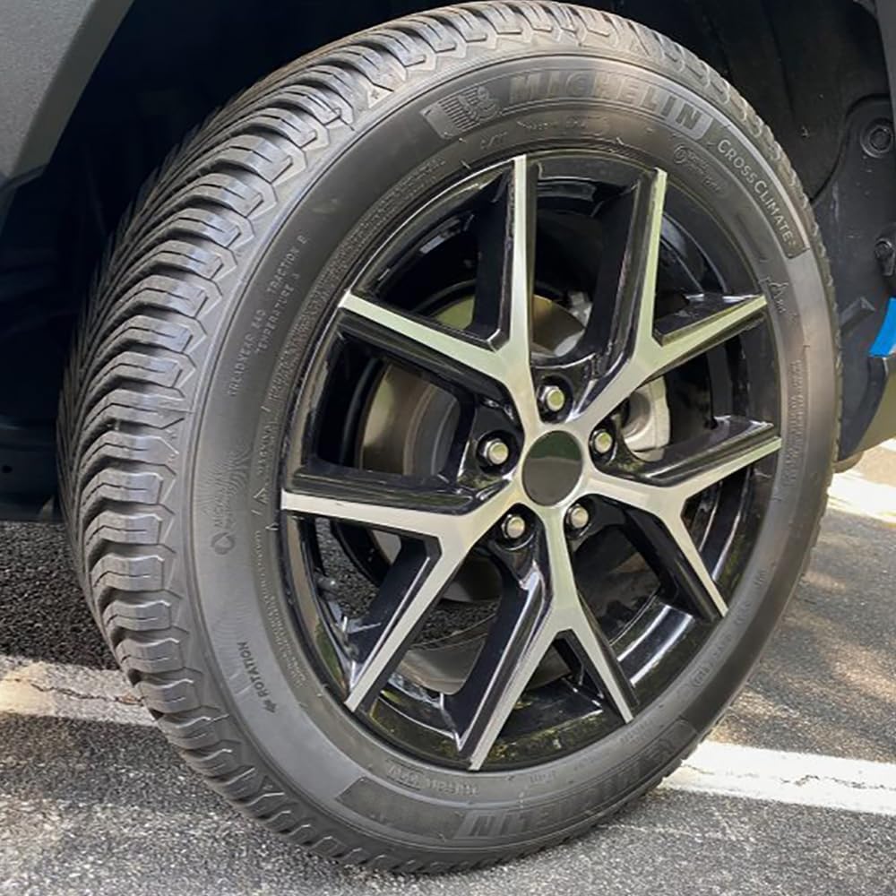 235/50R18 97V All-Season Car Tire D718601