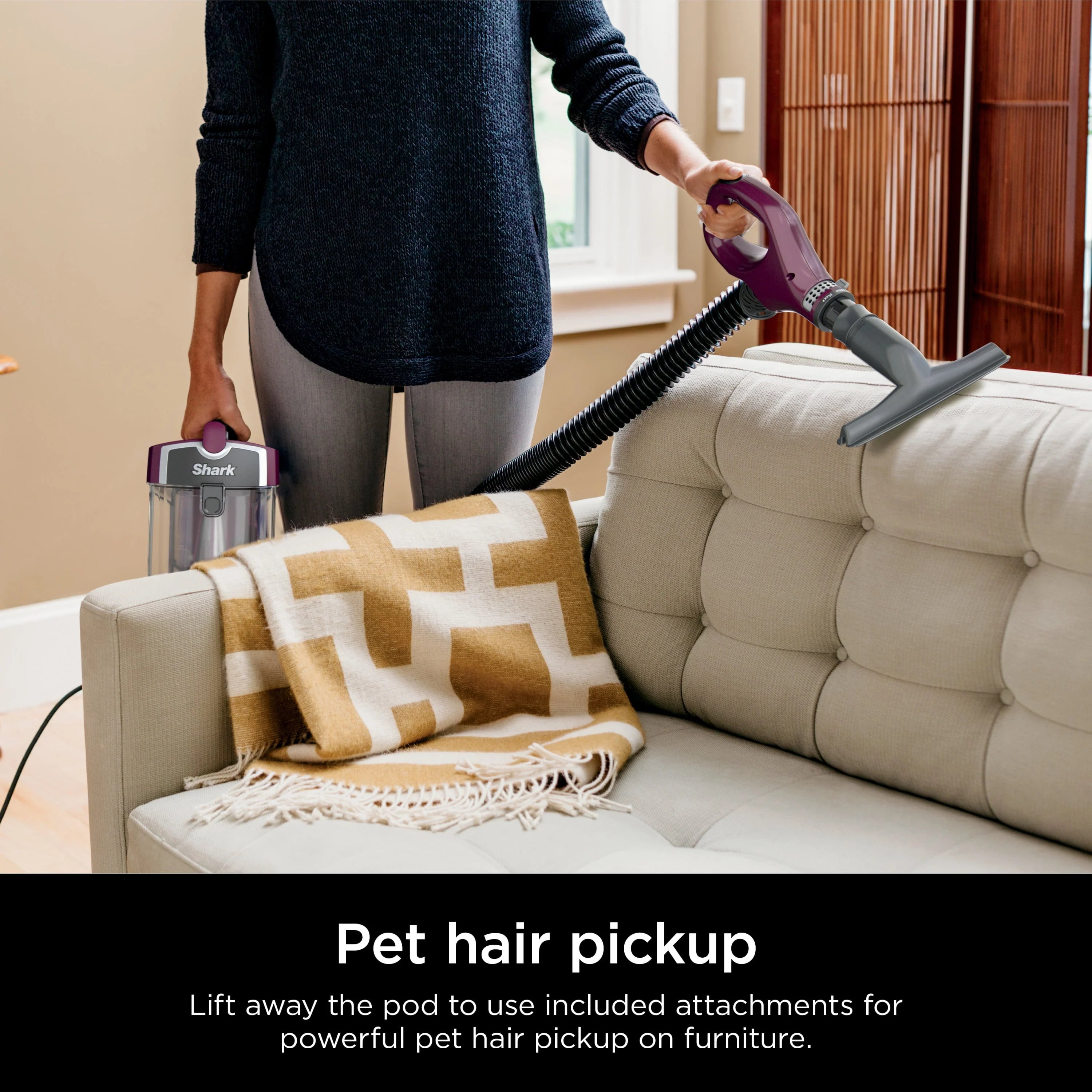 Upright Vacuum with Self-Cleaning Brushroll K8768