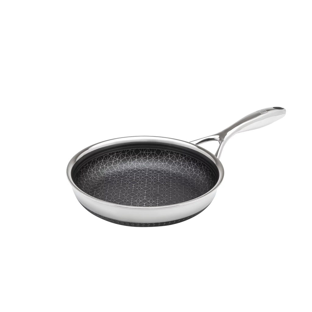 8” Hybrid Nonstick Frying Pan D990