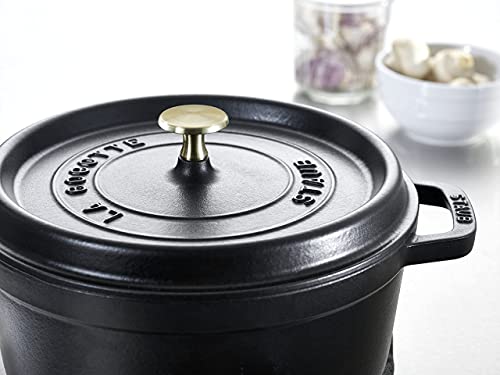 Matte Black 4-Quart Round Dutch Oven L74315