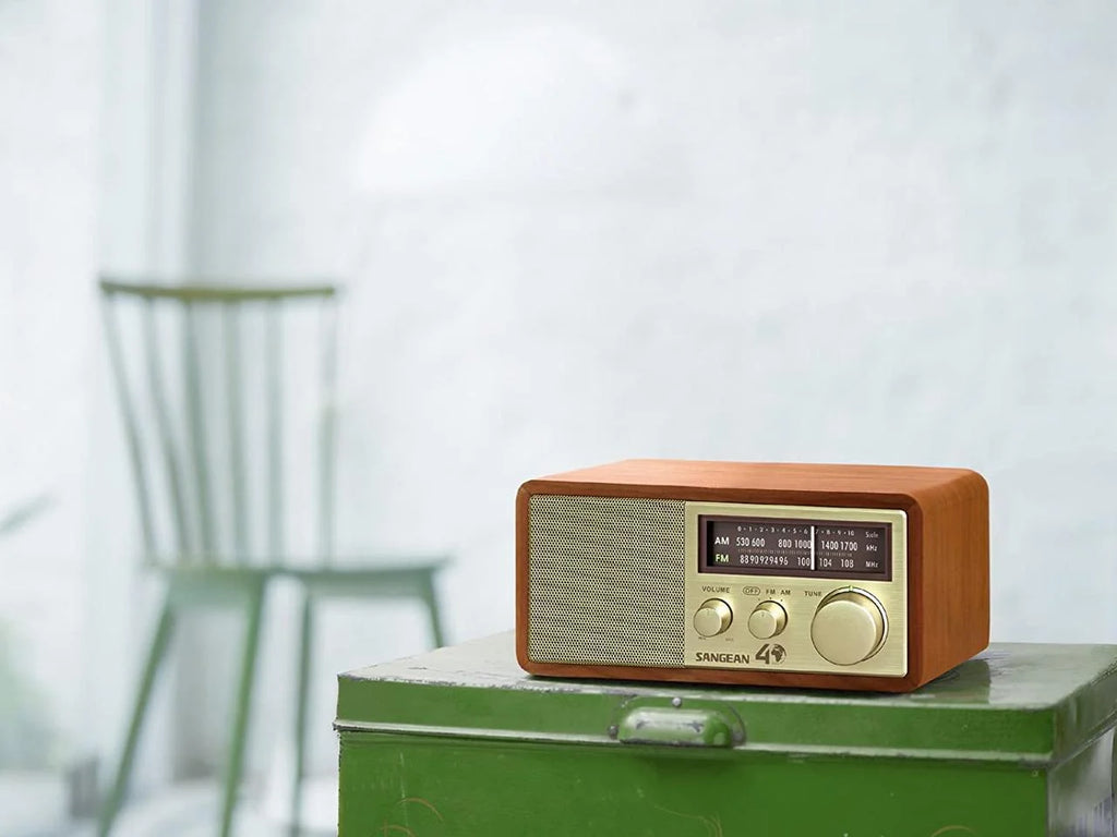 Hi-Fi Tabletop Radio X378