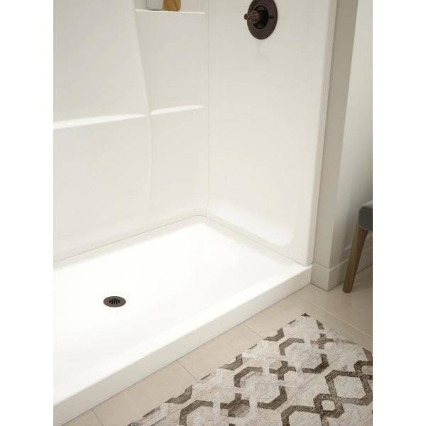 32 in. x 60 in. Single Threshold Center Drain Alcove Shower Base in High Gloss White K65118