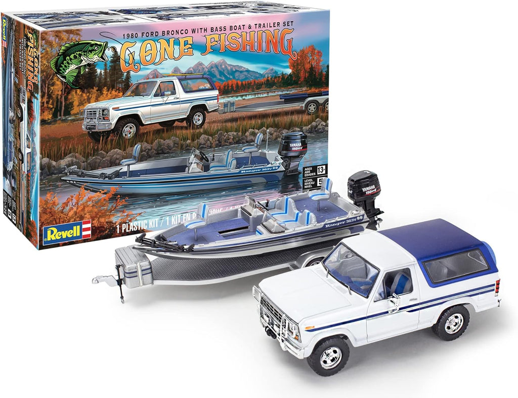 1:24 scale 157-Piece Model Truck Building Kit P403