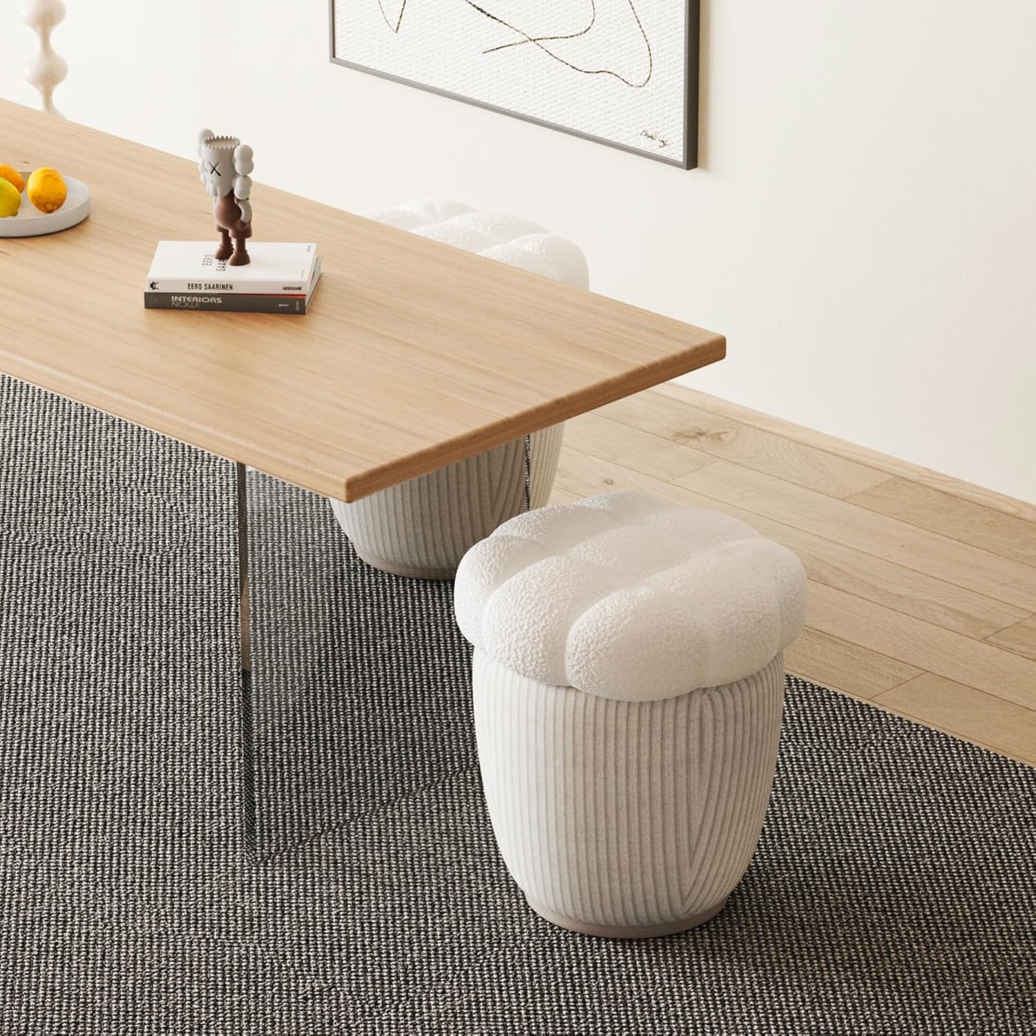 White Round Ottoman with Removable Lid T15240