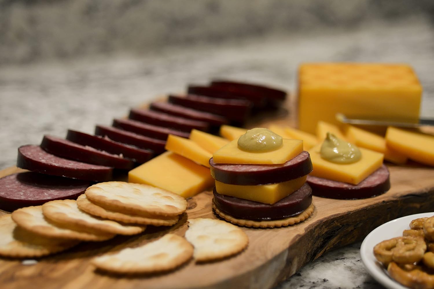 Smoked Beef Summer Sausage and Sweet Hot Mustard Sampler D508