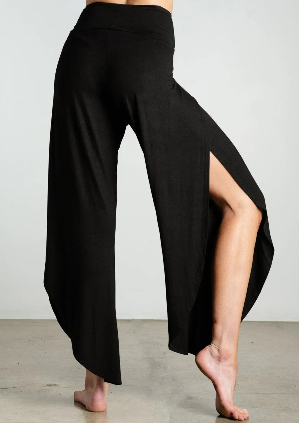 Bhakti Heavy Weight Jersey Flowy Yoga Pants - Black