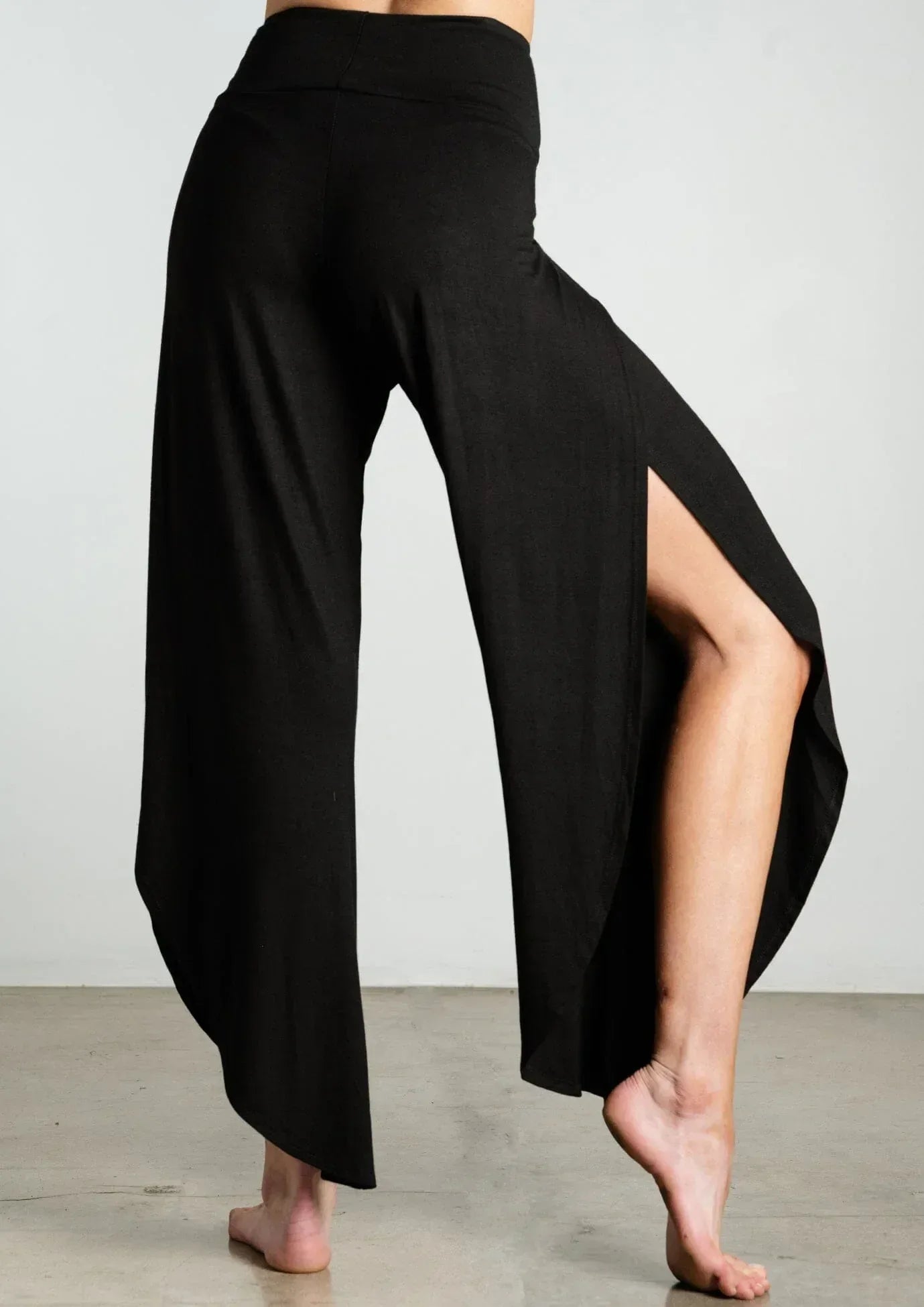 Bhakti Heavy Weight Jersey Flowy Yoga Pants - Black