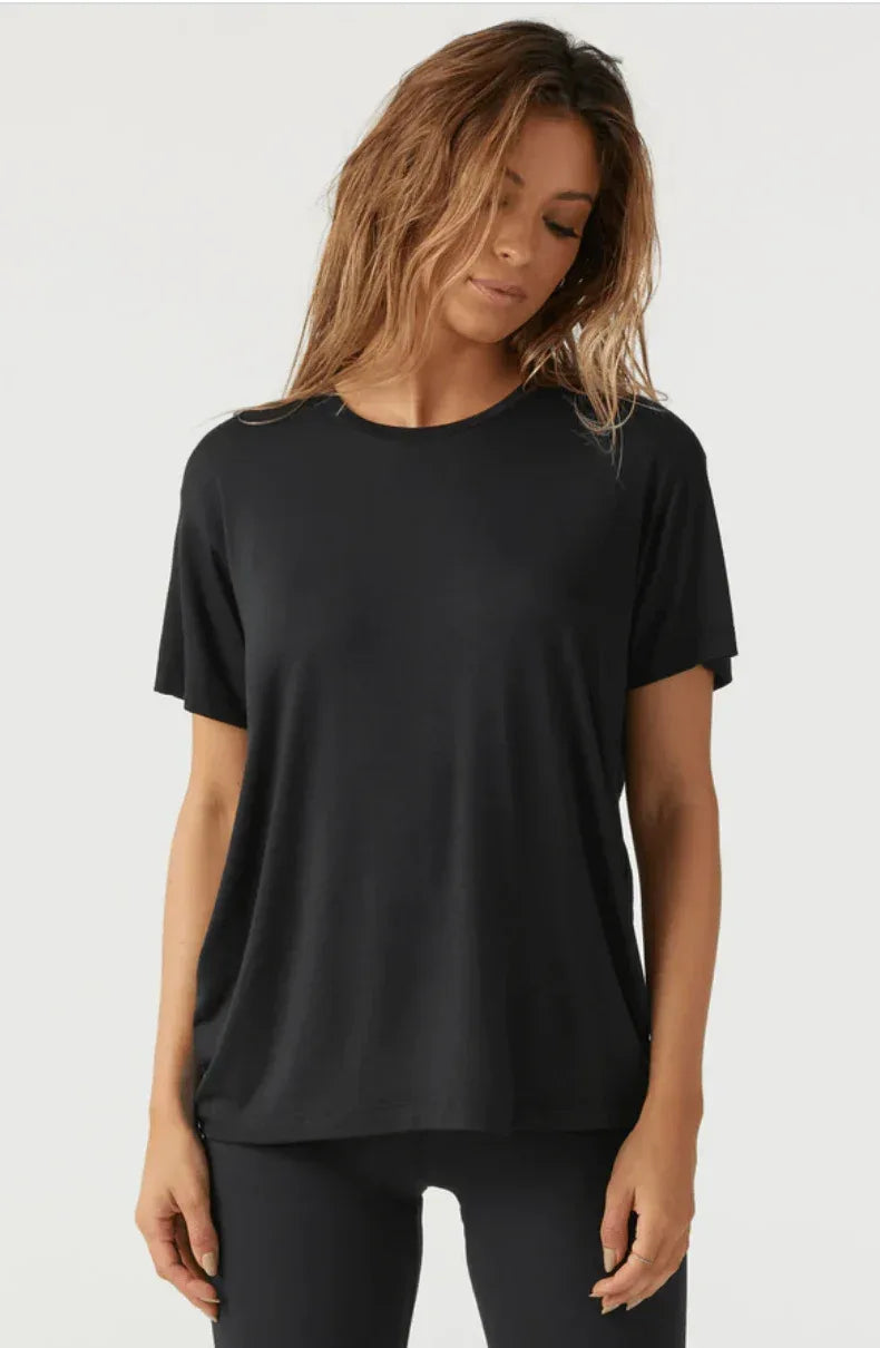 Casual Black Boyfriend Shirt for Women – Soft Cotton Relaxed Tee